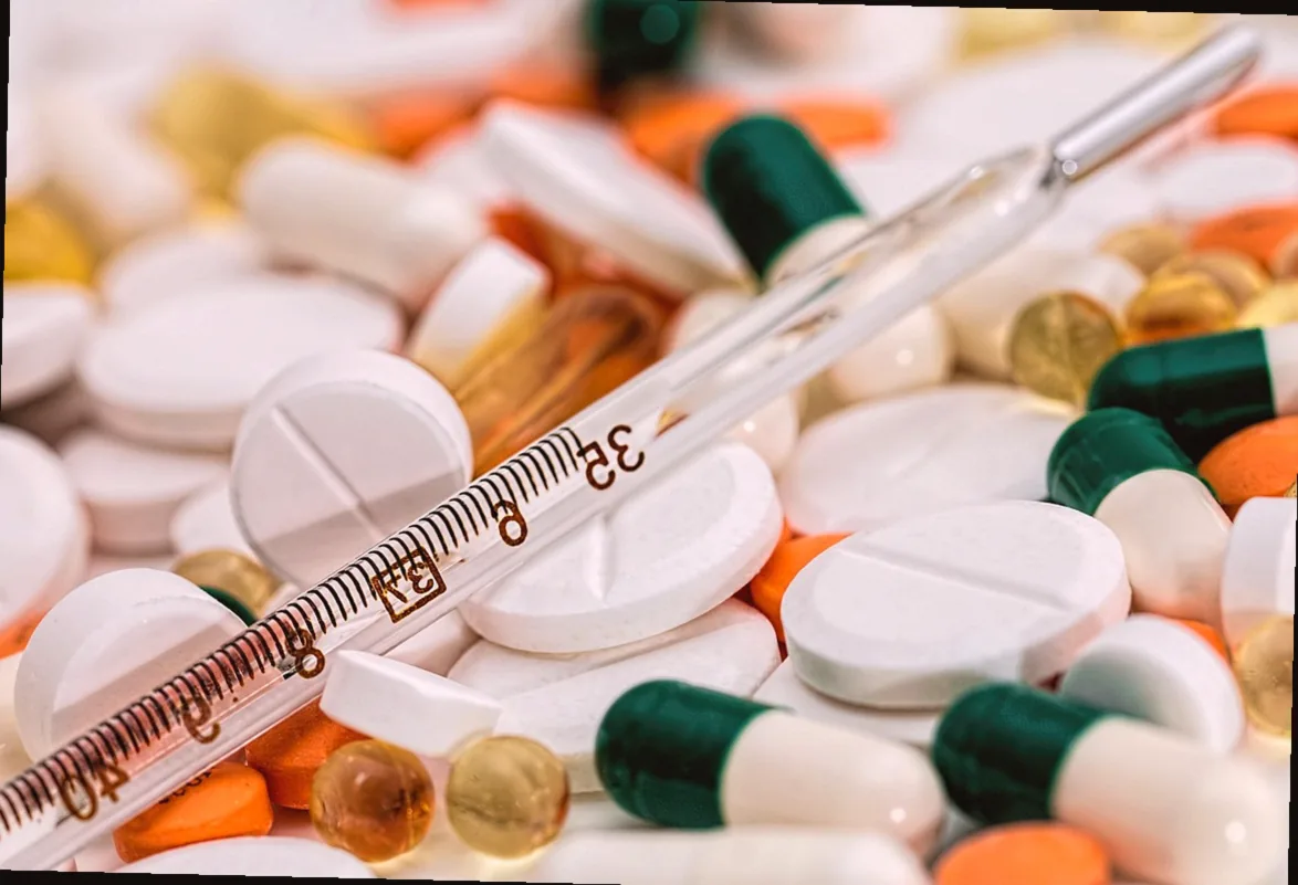 ինչ անել երբ ջերմությունը չի իջնում փսխման դեպքում